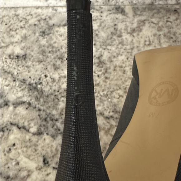 Michael Kors Classic Black Peep Toe Heels - Picture 9 of 10